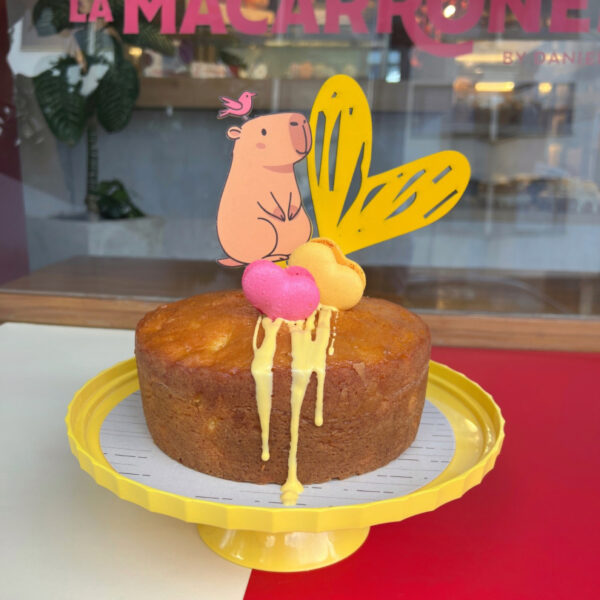 Ponqué “Alphonso el capibara amoroso” - Imagen 2