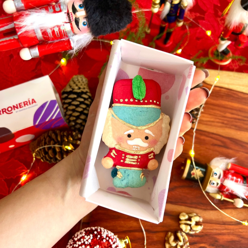 Caja 1 macaron “Cascanueces" - Imagen 2